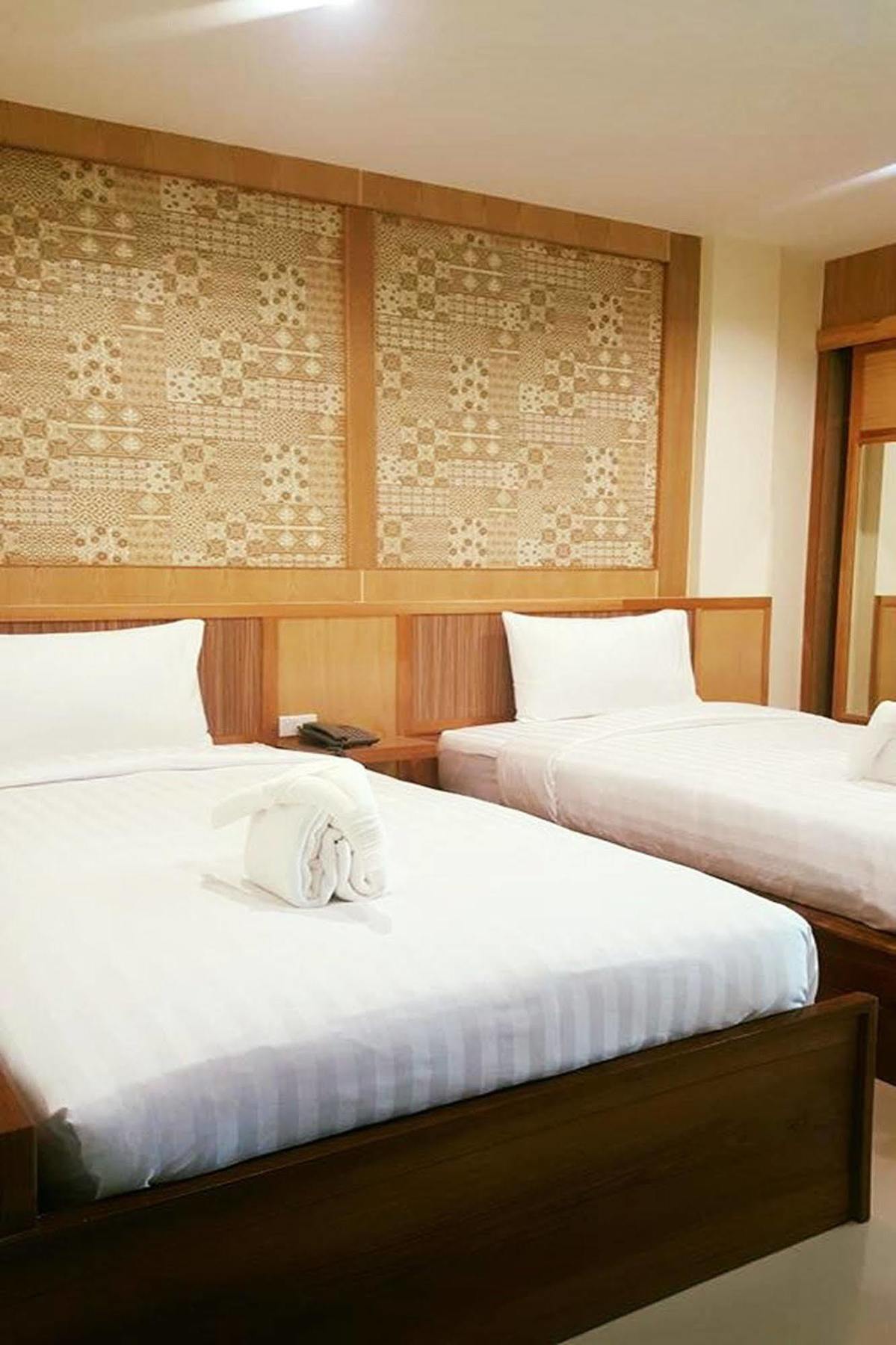 Monmuang Hotel Chiang Mai Exterior photo